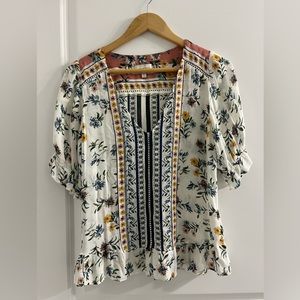 Lucky Brand Floral Half Sleeve Blouse Size Medium